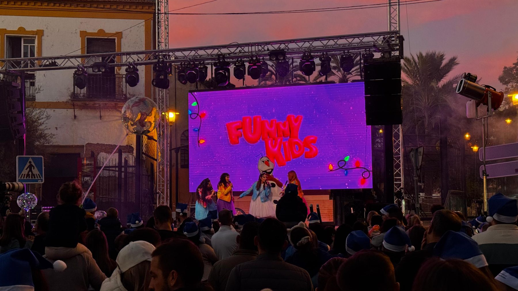 Más montajes de sonido e iluminación - RC Group